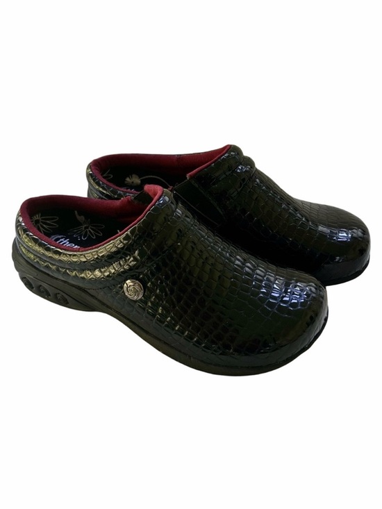 Therafit Shoes - Therafit Clogs Black Size 9.5-10 Crocodile-Embossed Patent Leather Mules Womens